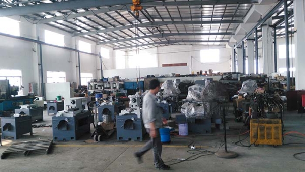 二次加工設(shè)備生產(chǎn)車間NO1(凱恩利機(jī)床)