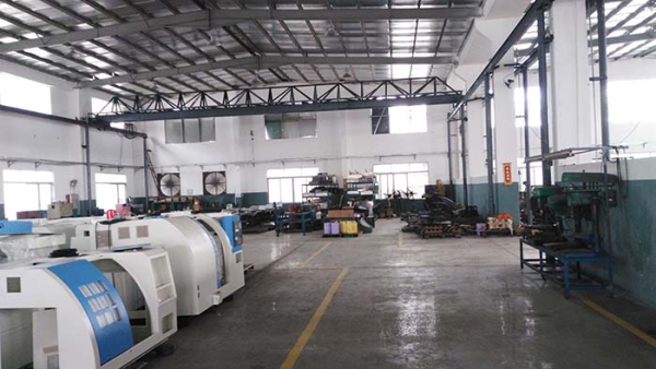 臨時(shí)物料堆放區(qū)NO2(凱恩利機(jī)床)