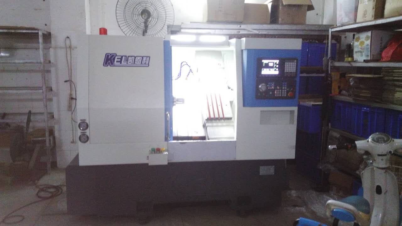 CKX6146C (46標準排刀機)∠45斜床身高配置數(shù)控車床 數(shù)量2臺機 CKX6146C (46標準排刀機)∠45斜床身高配置數(shù)控車床 數(shù)量2臺機